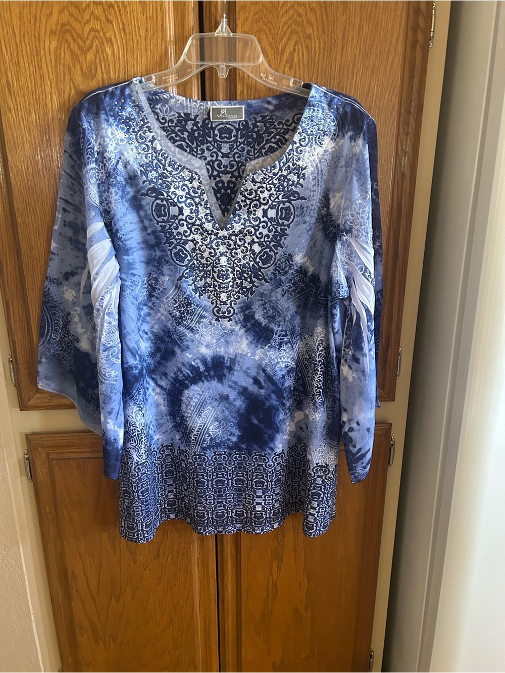 $18 JM Collection Soft Patterned Blue Women's Tunic Top